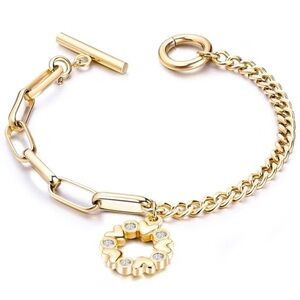 Two Chained Bracelet in Gold